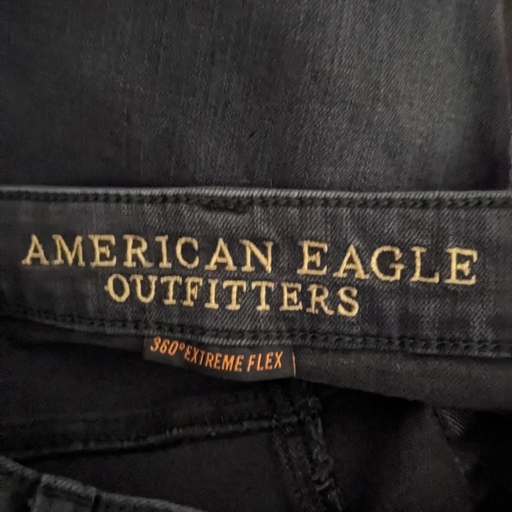 American Eagle Outfitters Men's Black Straight Jeans - Picture 7 of 10